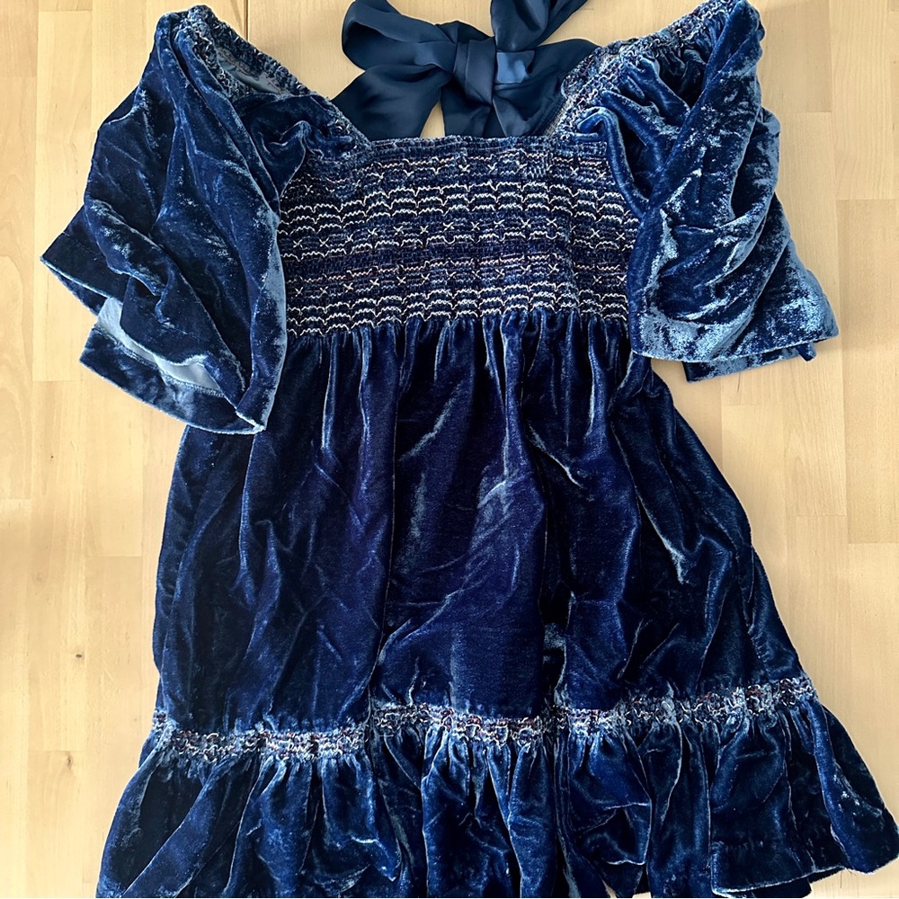 FREE PEOPLE - Crushed velvet mini dress 👗🎀✨